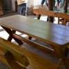 felújított asztalok és padok